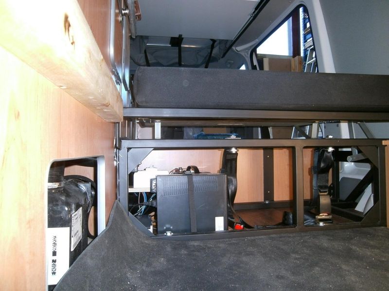VW Bus Sitzbank von AAC 035